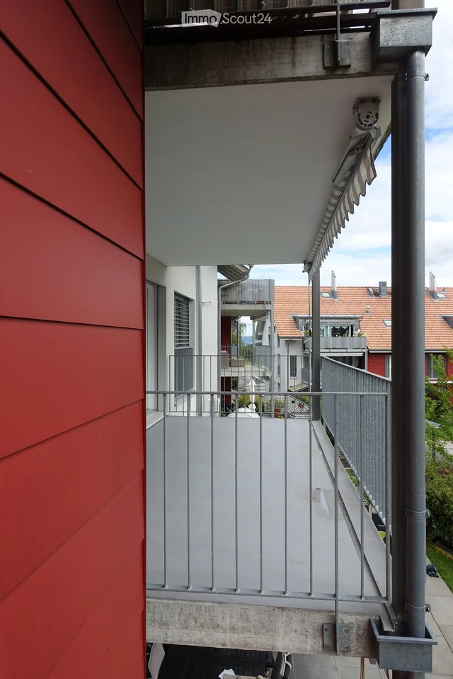 Appartamento 4 1/2 locali con ampio balcone