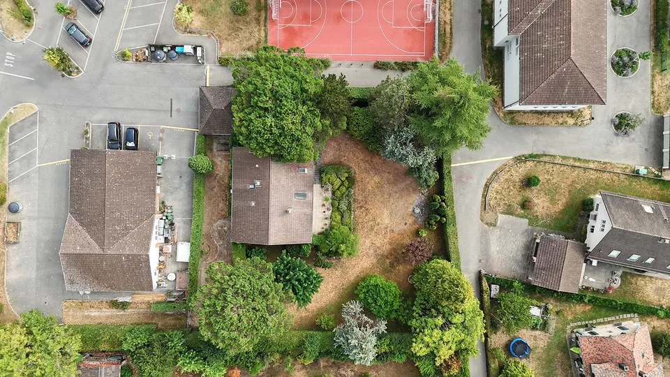En exclusivité - Maison individuelle sur grande parcelle