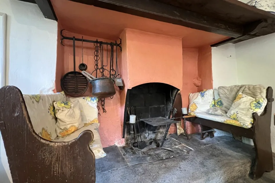 Dream Object... Casa al Torchio - Modern living in historic walls of an old wine press