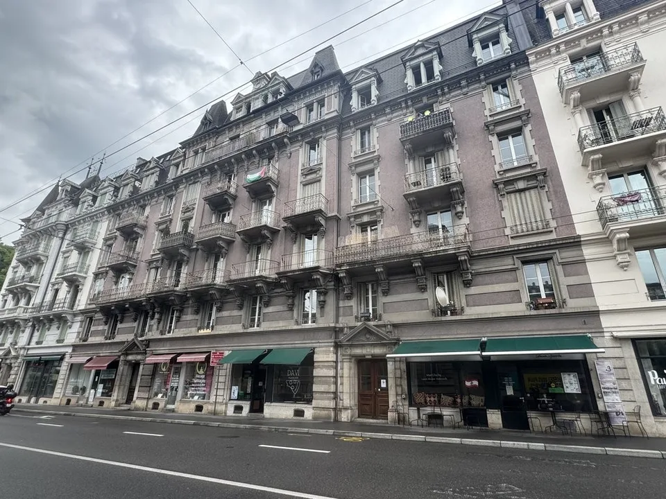 Einzelzimmer zur Miete im Zentrum von Lausanne