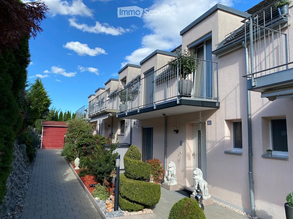 Row house in Niederwangen near Bern