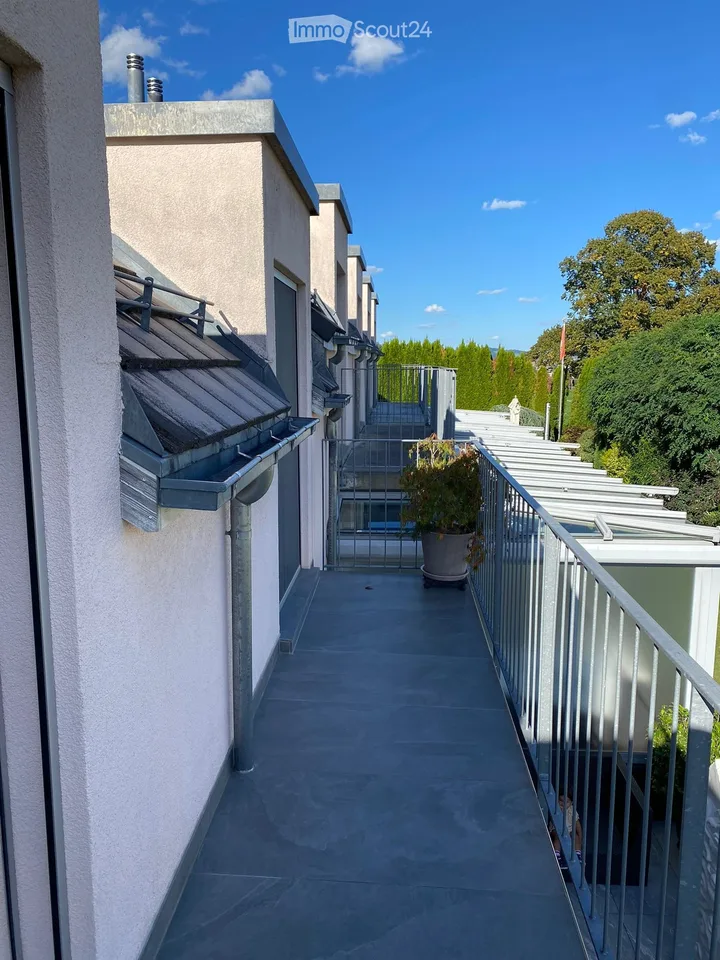 Row house in Niederwangen near Bern