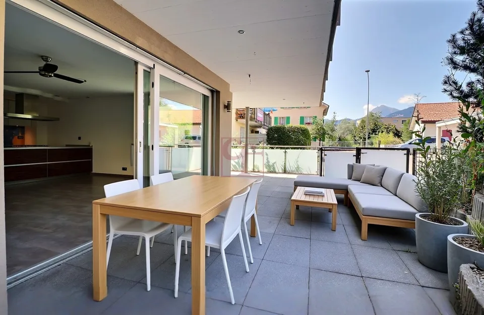 Magnificent 3.5-room apartment with terrace and private garden