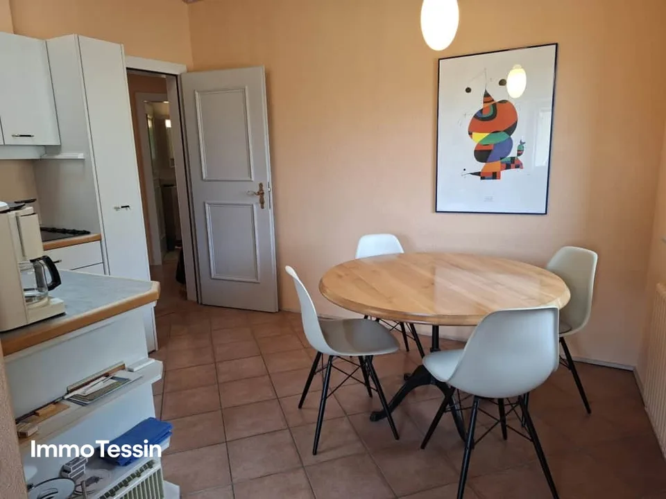 Appartement charmant et idyllique dans un quartier résidentiel exclusif à Collina d'Oro, près de Lugano et du lac de Lugano