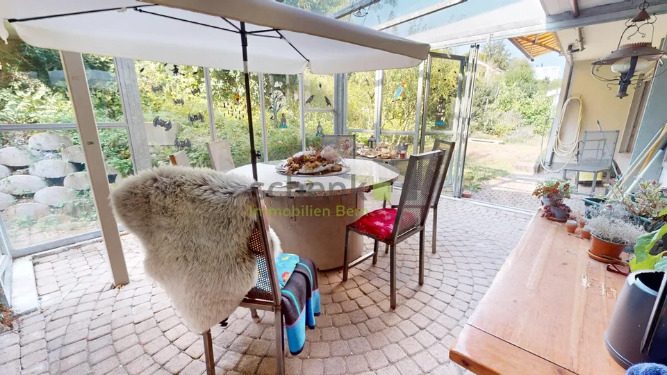Spacious apartment with winter garden