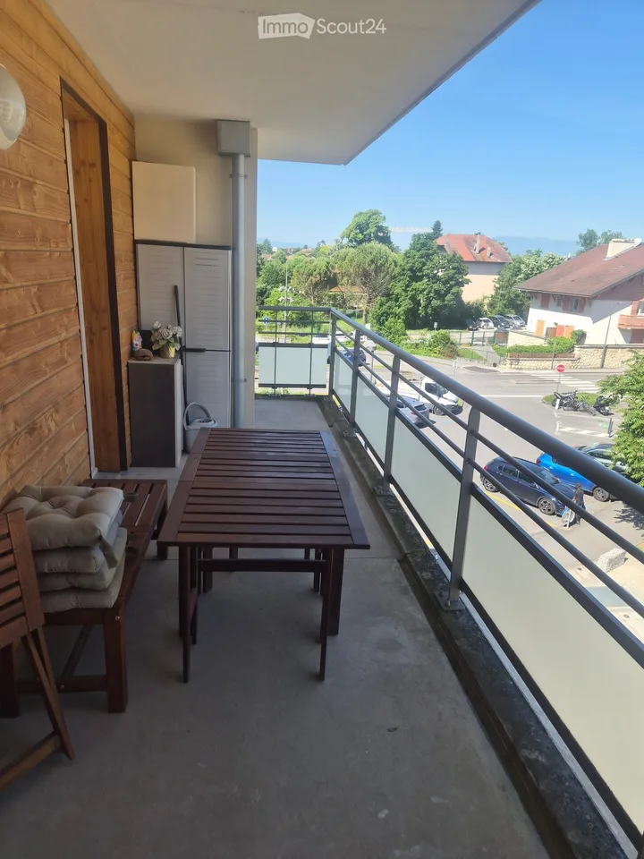 Chambre a louer au pas de l'échelle