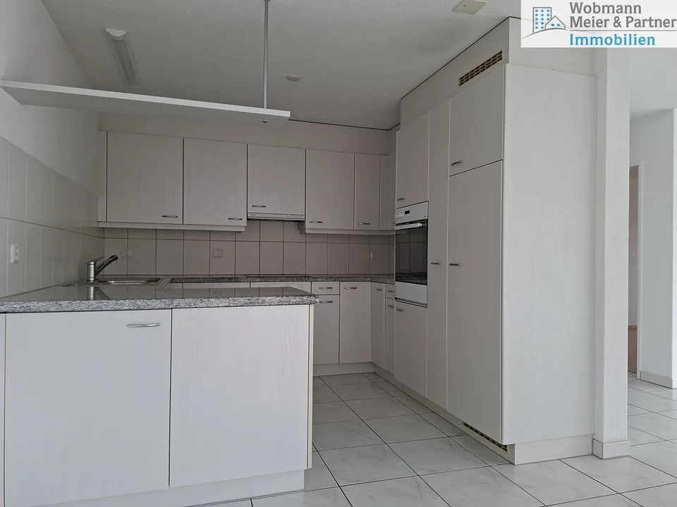 Helle Familienwohnung an ruhiger Lage