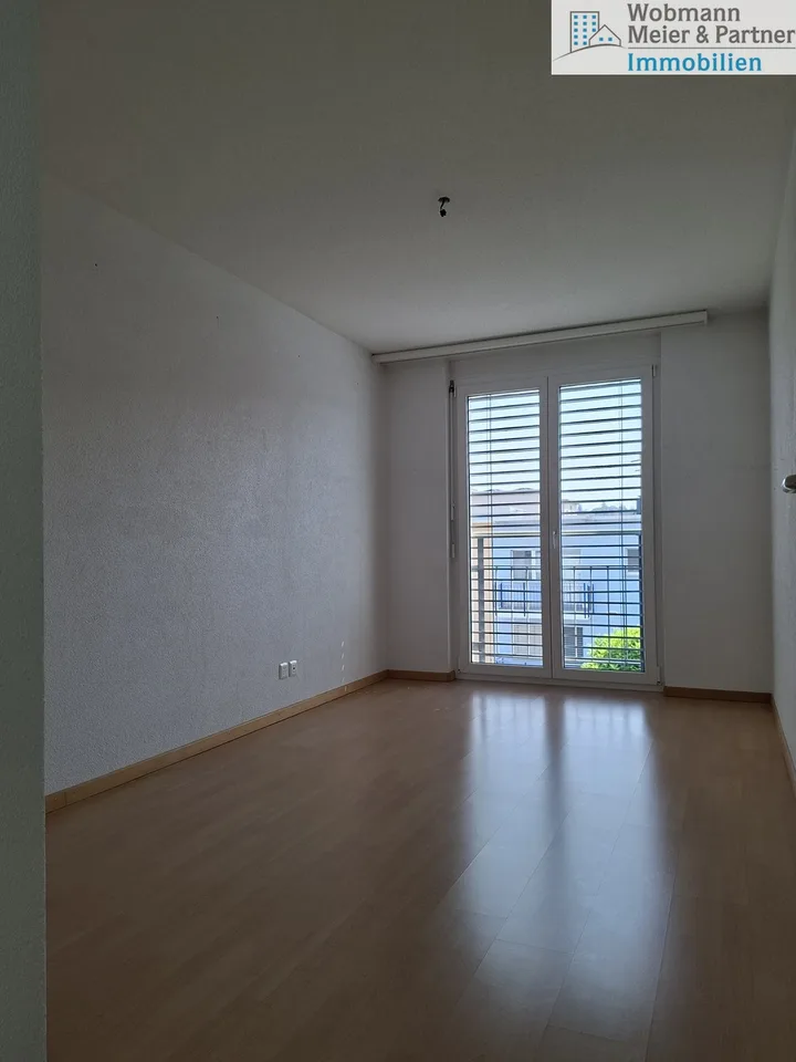 Helle Familienwohnung an ruhiger Lage