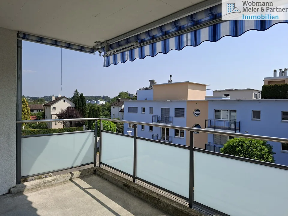 Helle Familienwohnung an ruhiger Lage