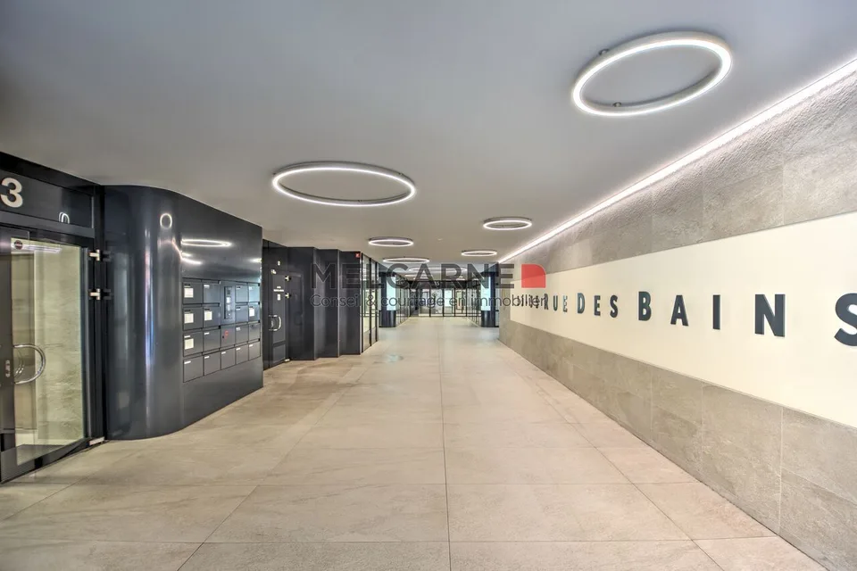 Uffici di circa 206 m² in affitto nel cuore del quartiere dei Bains