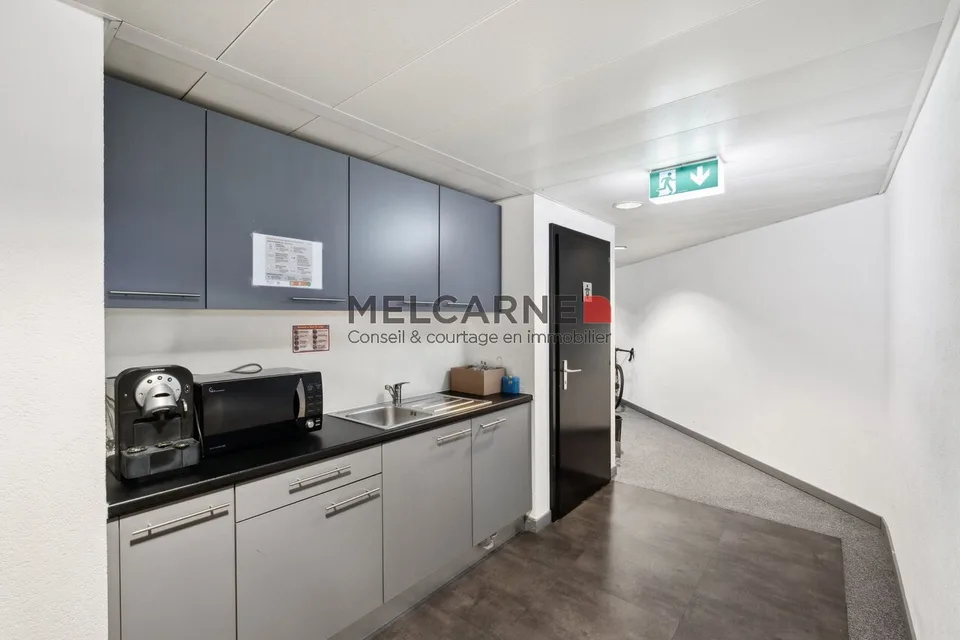 Uffici di circa 206 m² in affitto nel cuore del quartiere dei Bains