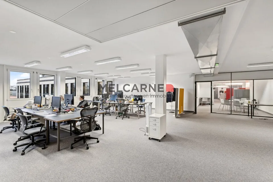 Uffici di circa 206 m² in affitto nel cuore del quartiere dei Bains