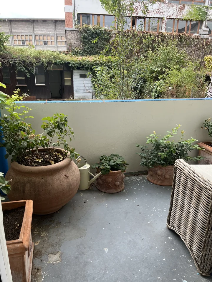 Very quiet garden 3 1/2 apartment on the ground floor, just a few minutes' walk from the Rhine