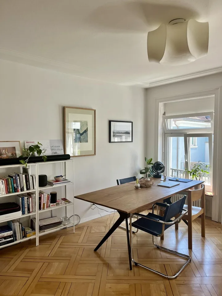 Sonniges Zimmer im Herzen von Zürich / Sunny Room in Central Zurich