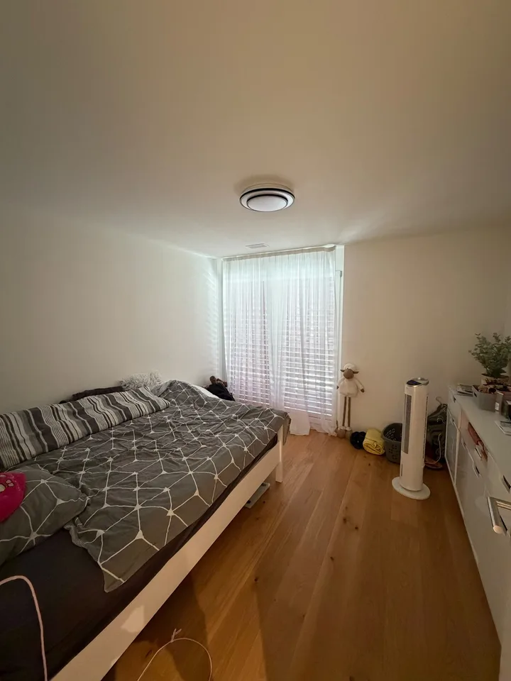 Wunderschön 3 1/2 Zimmer Wohnung mit 50m2 Balkon, sowie Garten