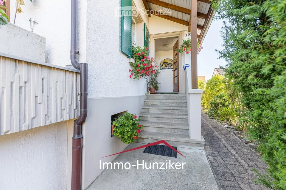 Wohnen im charmanten Einfamilienhaus mit zusätzlich hohem Ausnützungspotential