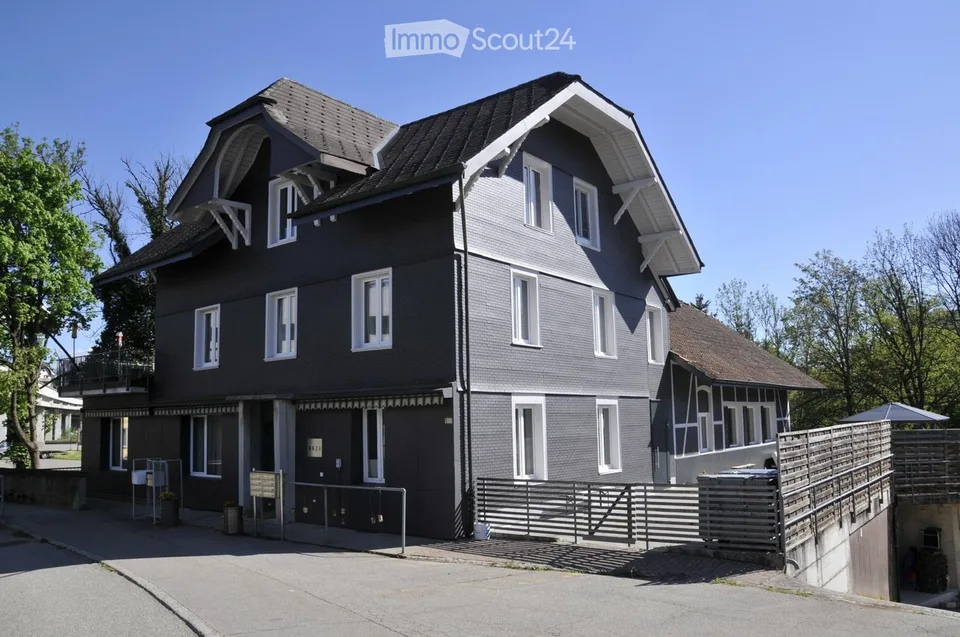 Modernes Einzelzimmer an der Bahnhofstrasse in Roggwil