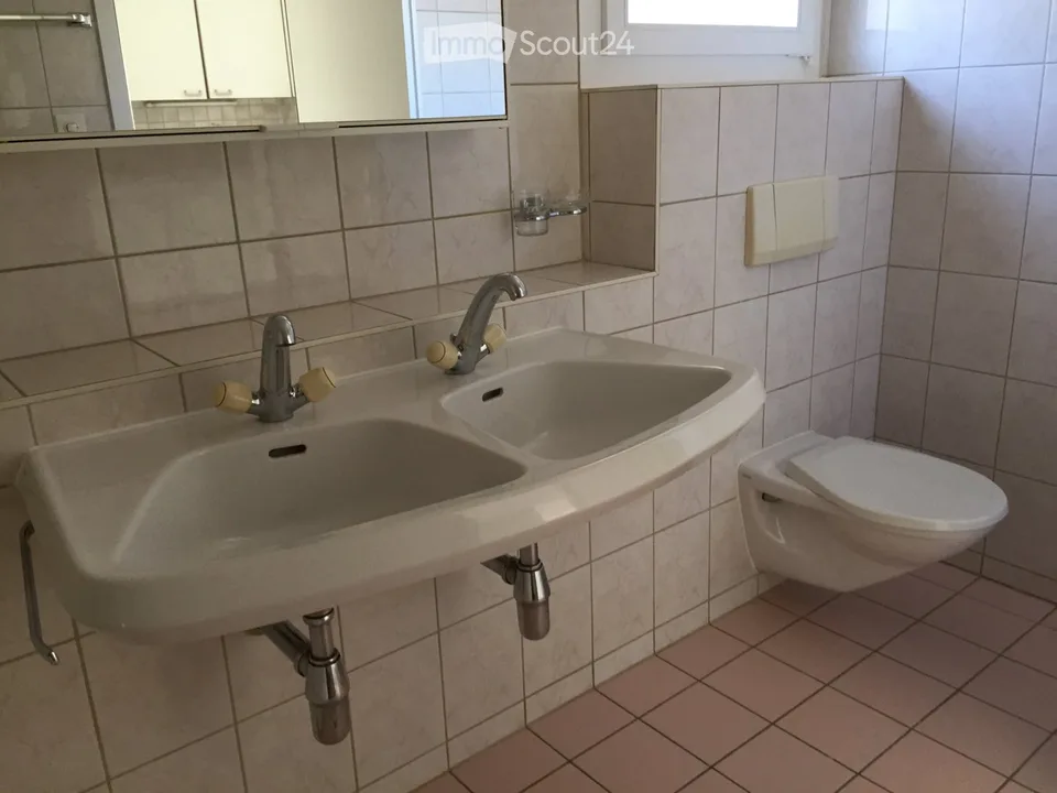 A louer appartement 2,5 pièces à Châteauneuf / Conthey