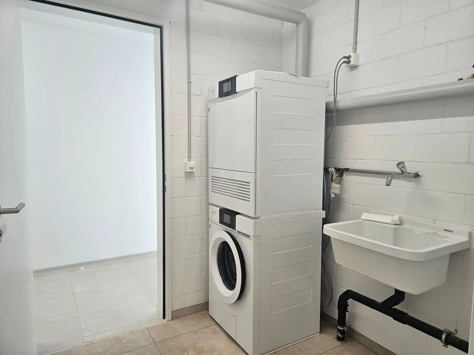 New Building in Top Location (WHG-D) with Private Laundry Room and Basement (14.5 m2)