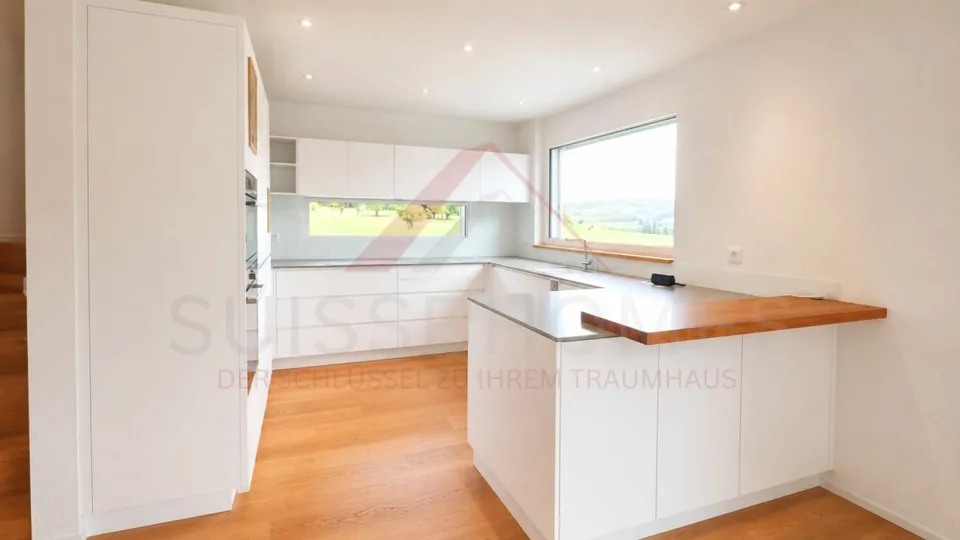 Modern 6.5-room single-family house with spacious garden in Signau