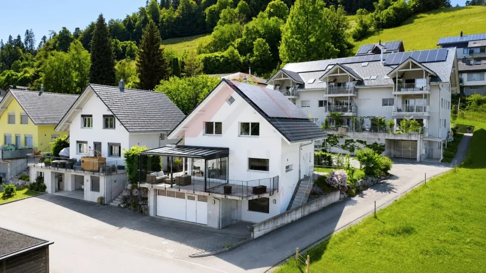 Modernes 6.5-Zimmer-Einfamilienhaus mit grosszügigem Garten in Signau