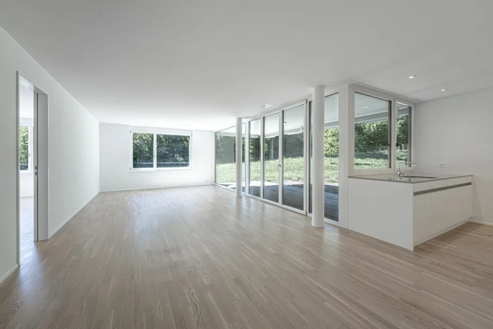 Moderne Eigentumswohnung mit eigenem Garten: 120 m² pures Grün