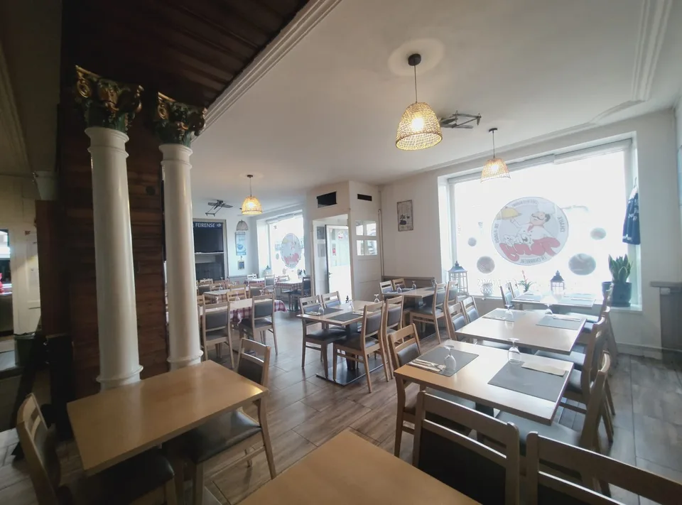 Café-Restaurant à vendre à La Chaux-de-Fonds