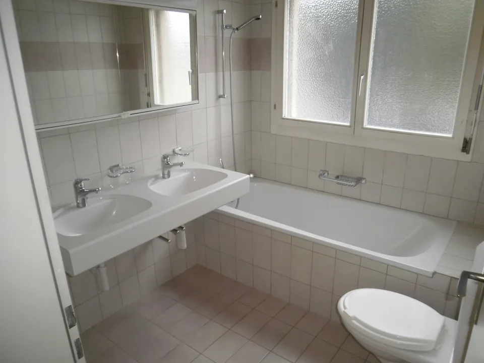 Beautiful, spacious 3.5-room apartment with new kitchen