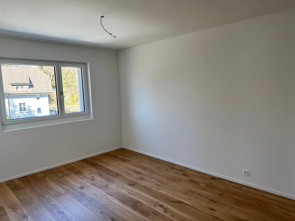 Sunny 3.5-room apartment on the 2nd floor