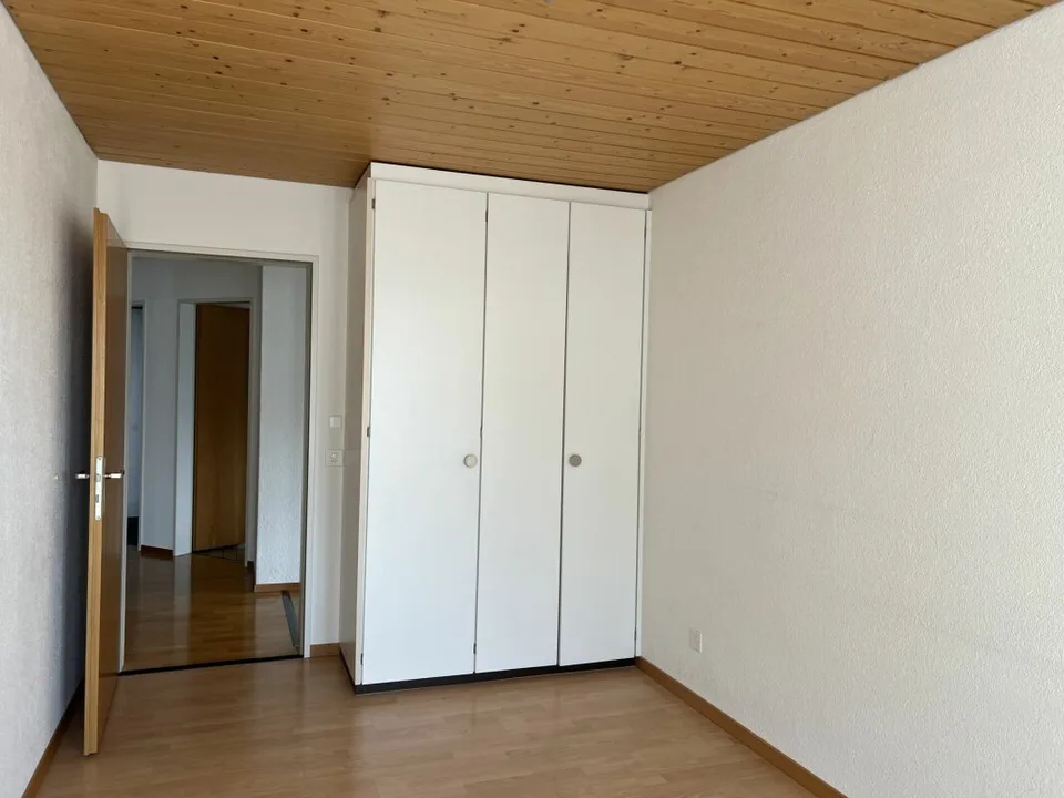 Appartement 4.5 pièces 1er étage avec vue sur le lac au centre de Beatenberg