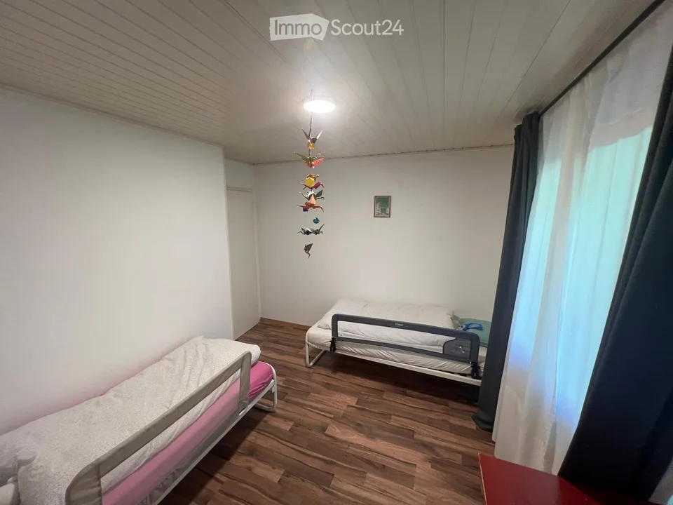 Spacious 4.5-room apartment in Mont-Pèlerin