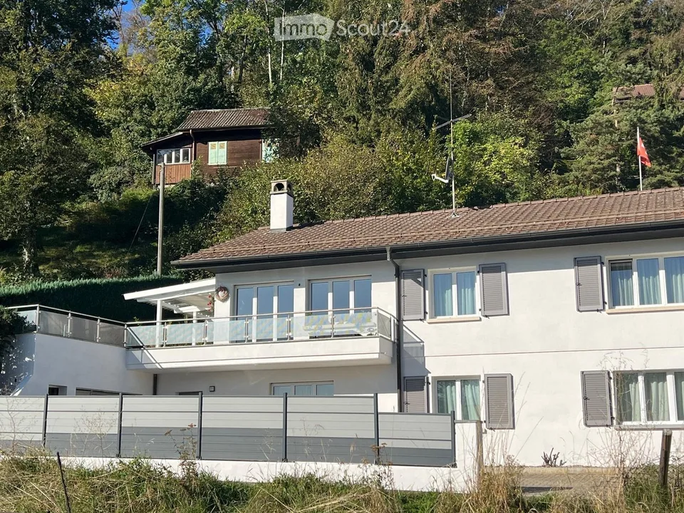 Spacious 4.5-room apartment in Mont-Pèlerin