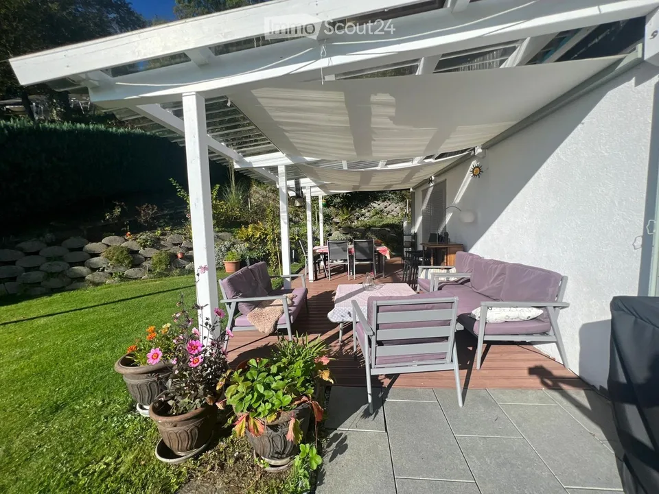 Spacious 4.5-room apartment in Mont-Pèlerin