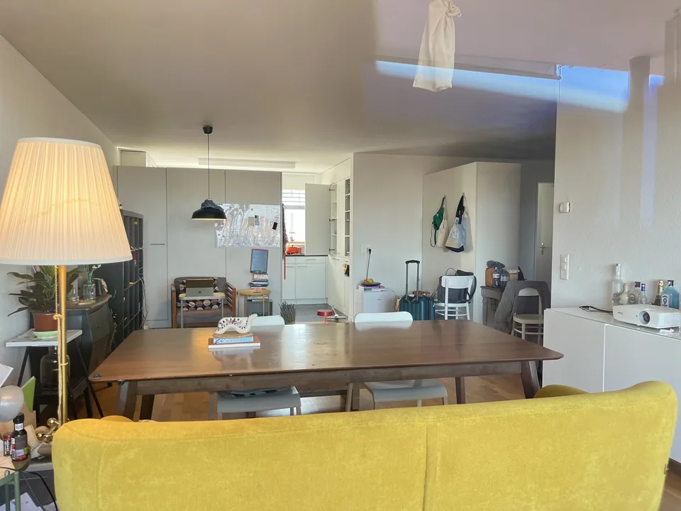 Moderne 3.5-Zimmer-Wohnung in Zug Zentrum - 6 Monate Untervermietung (Möbliert)