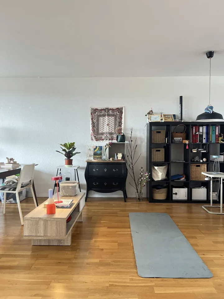 Moderne 3.5-Zimmer-Wohnung in Zug Zentrum - 6 Monate Untervermietung (Möbliert)