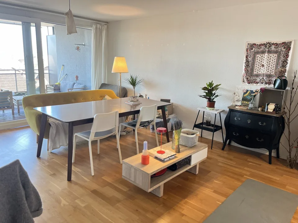Moderne 3.5-Zimmer-Wohnung in Zug Zentrum - 6 Monate Untervermietung (Möbliert)