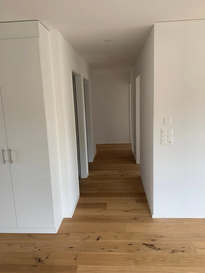 Super schöne Gartenwohnung mit Wintergarten.