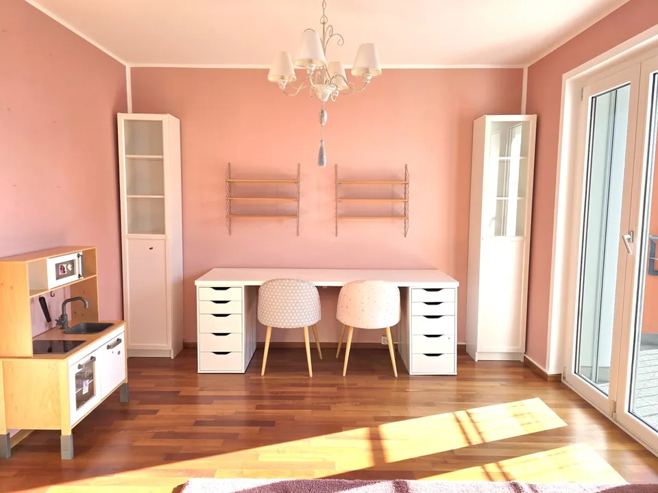 Exclusive 702 m² villa with garden and privacy in Miglieglia