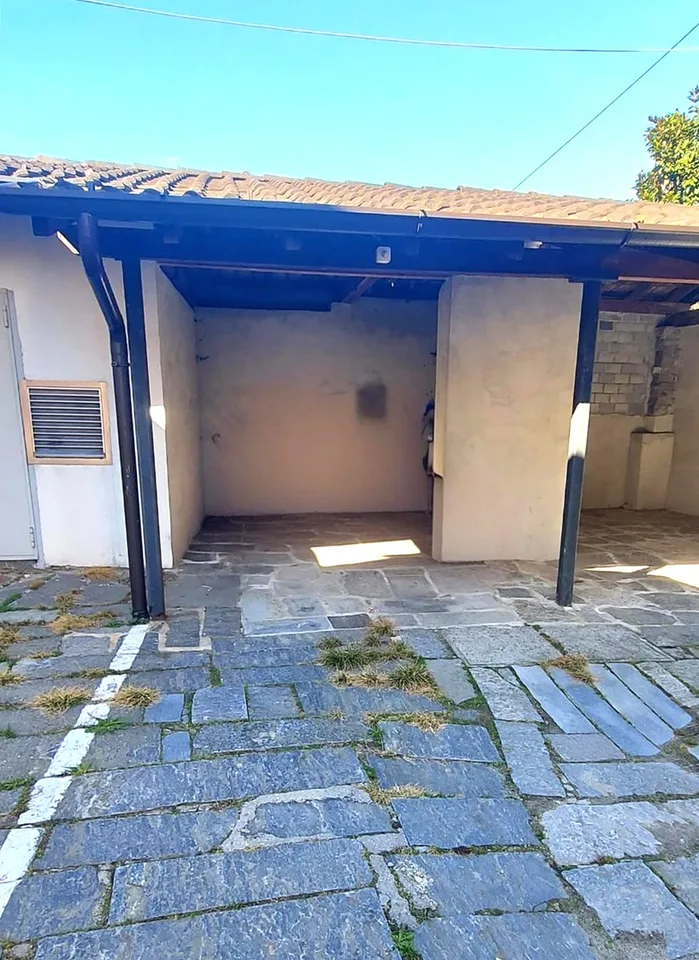 Beautiful 3.5-room apartment with open-plan kitchen renovated