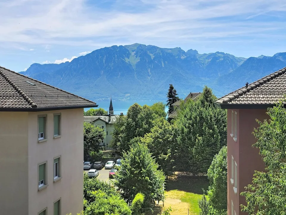 Superbe 5 pièces au dernier étage d'une petite PPE