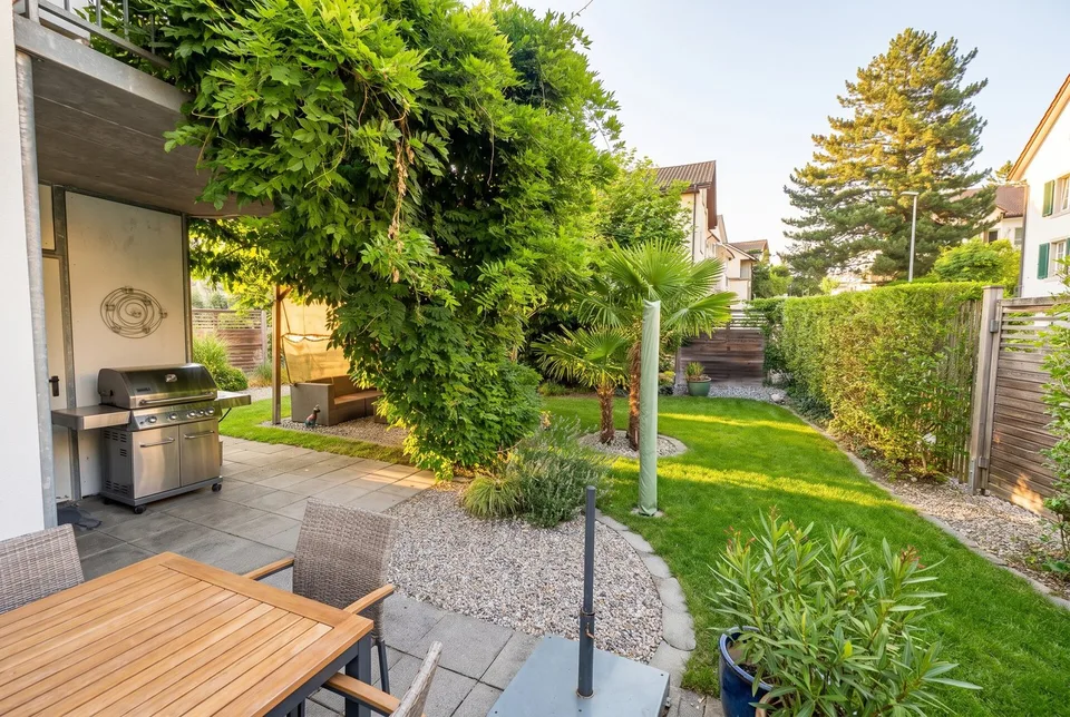 Centrally located single-family house with idyllic garden oasis