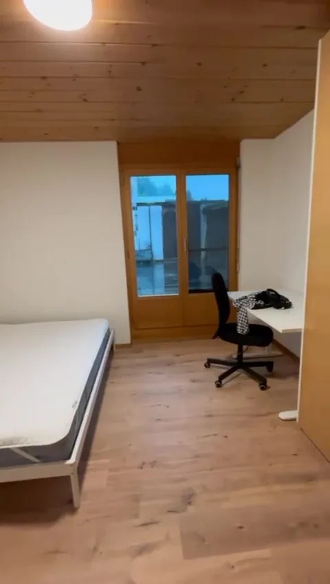 Chambre meublée en colocation à Au (ZH)