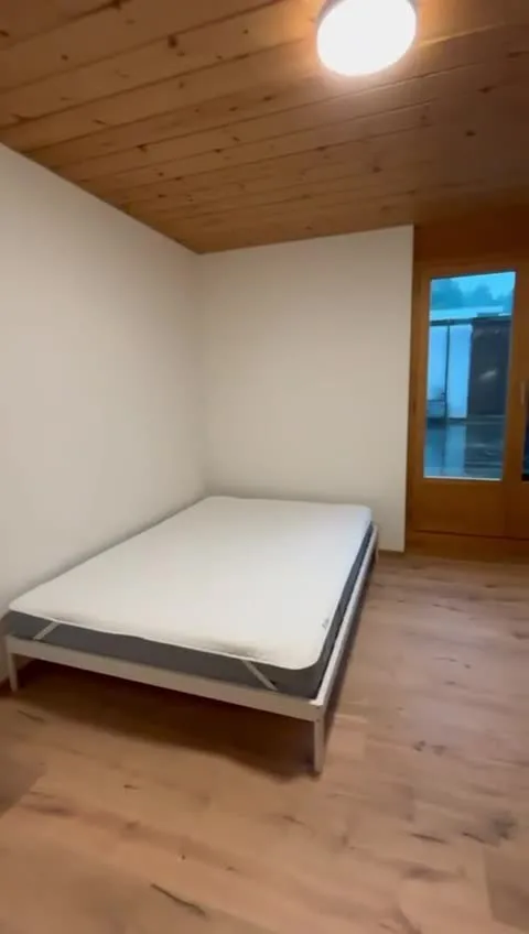 Chambre meublée en colocation à Au (ZH)