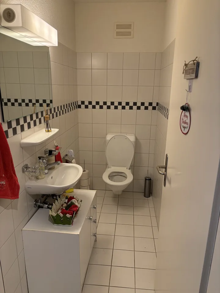 Zimmer in Duplex WG (Kocherpak) Room in shared duplex apartment