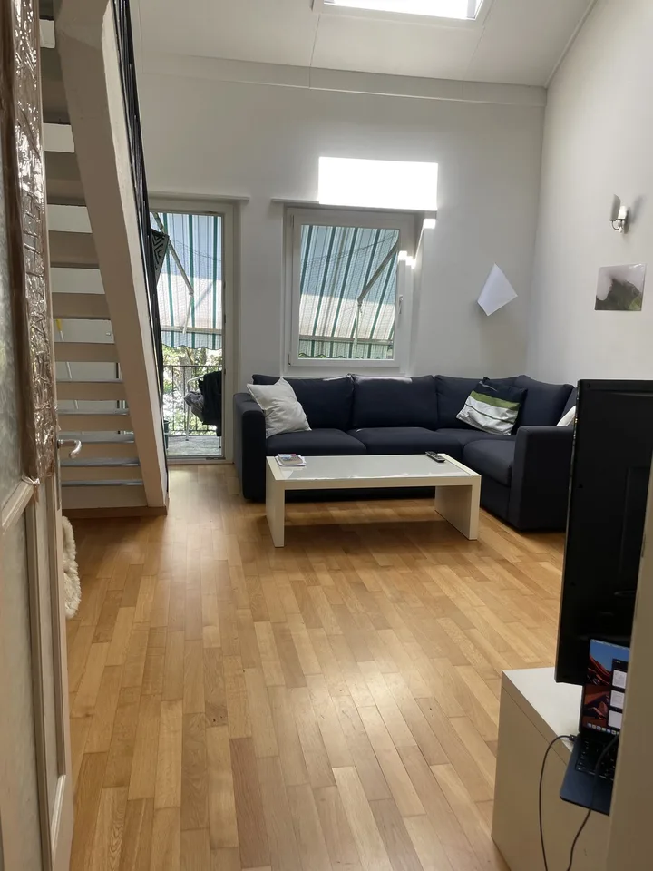 Shared Flat Room, 6005 Lucerne