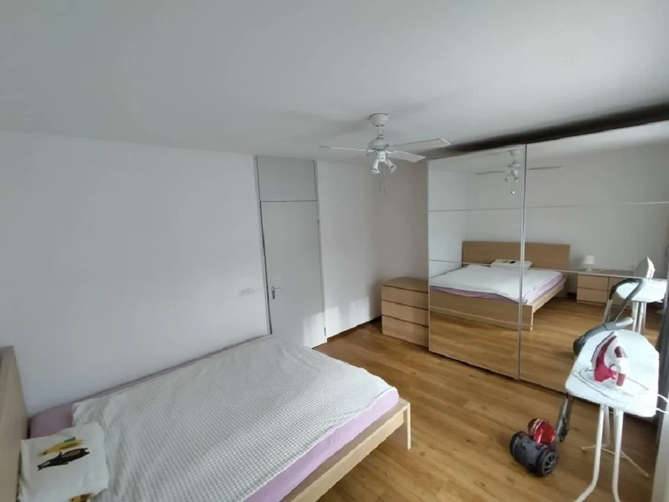Appartamento con balcone e parcheggio ad Aarau