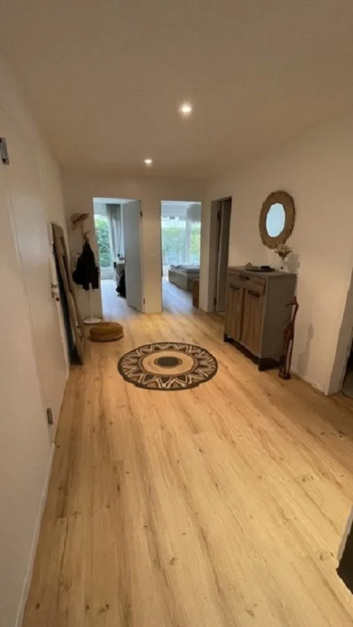 Appartamento con balcone e parcheggio ad Aarau