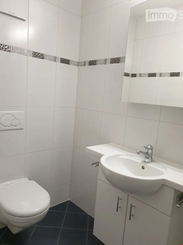 Attraktive, grosse 4,5-Zimmer Wohnung mit 2 Balkonen