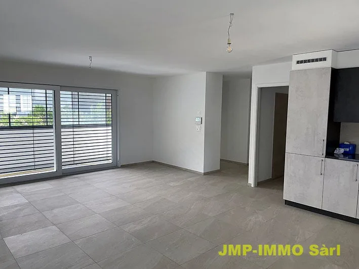 Sehr schönes Dachgeschoss-Apartment in kleiner PPE