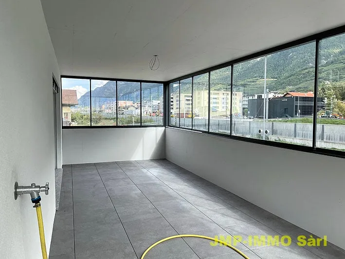 Sehr schönes Dachgeschoss-Apartment in kleiner PPE